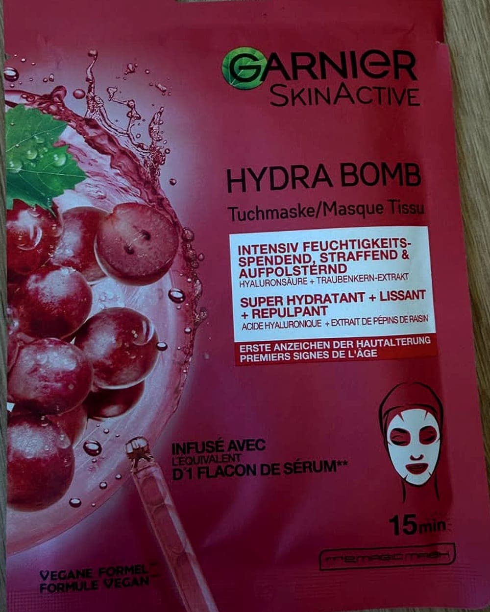 Garnier Hydra Bomb Sheet Mask