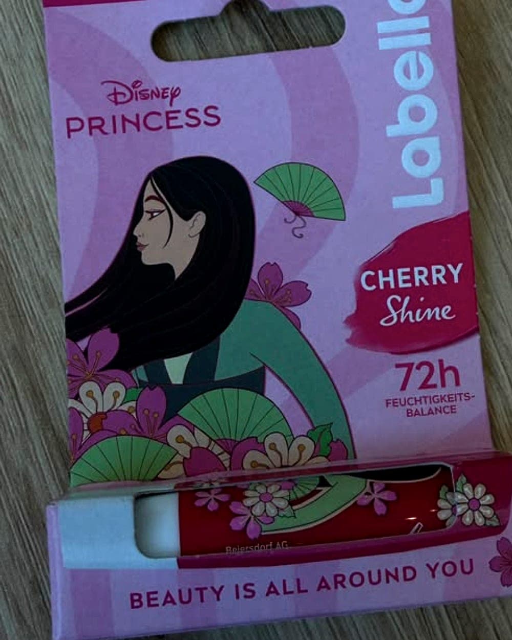 Labello Disney Mulan Cherry Shine